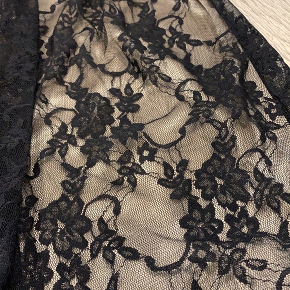 Black Lace Strapless Dress - Picture 3 of 6